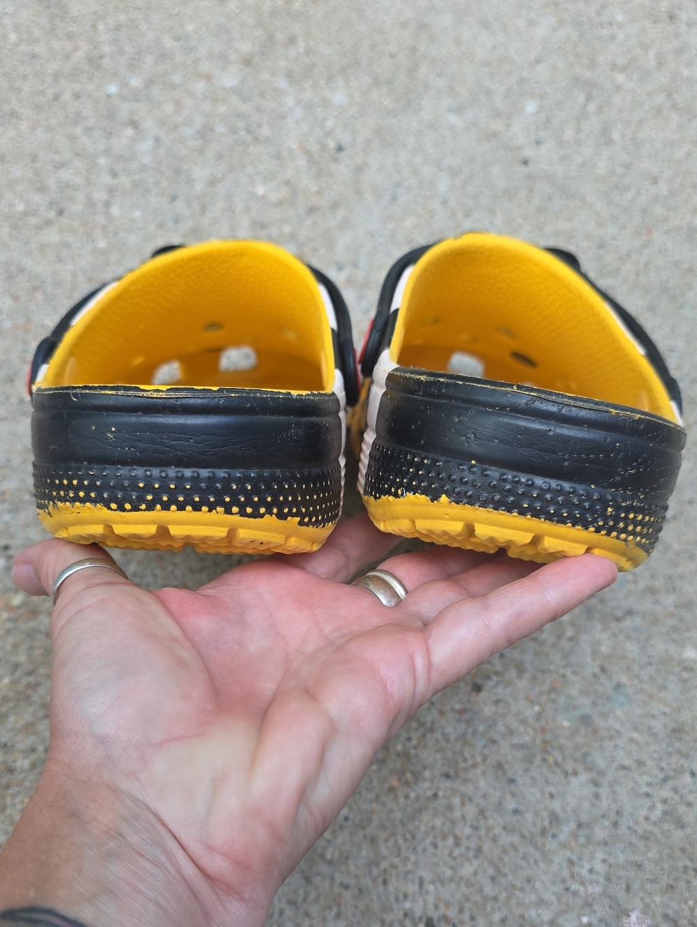 Crocs x McDonald's Hamburglar Classic Clogs - Picture 7 of 13